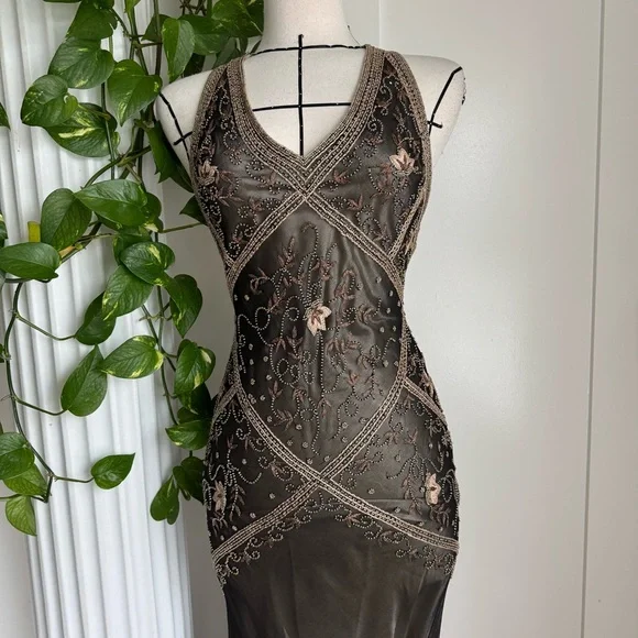 Caché Flapper Vintage Beaded Gown - Picture 5 of 8